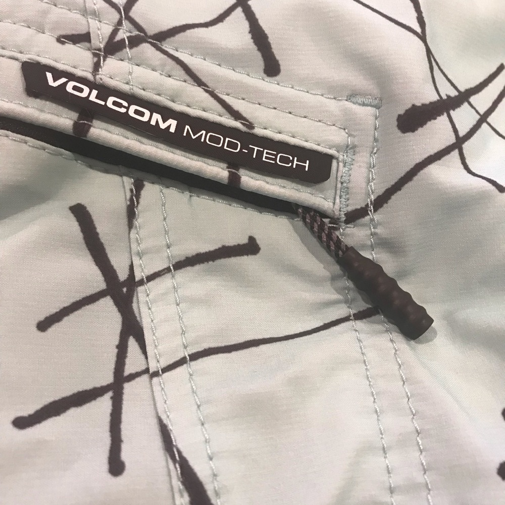 🔥 VOLCOM. MOD-TECH Size 32 - Picture 4 of 6